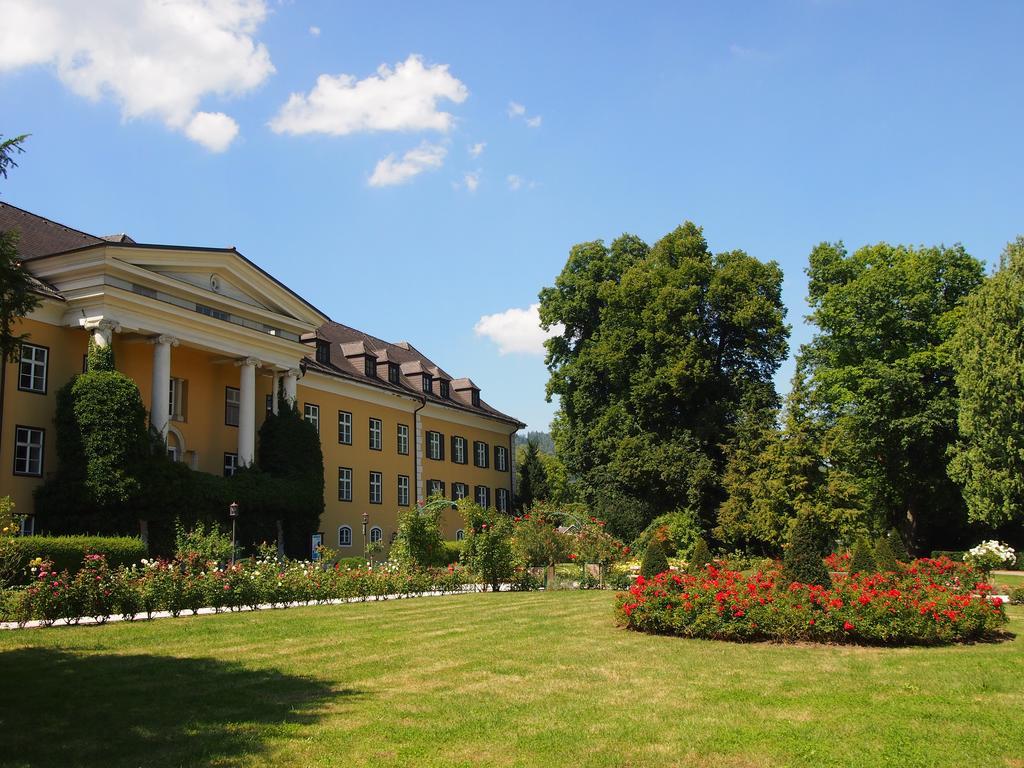Apartment Schlosspark Am Traunsee Altmünster Стая снимка